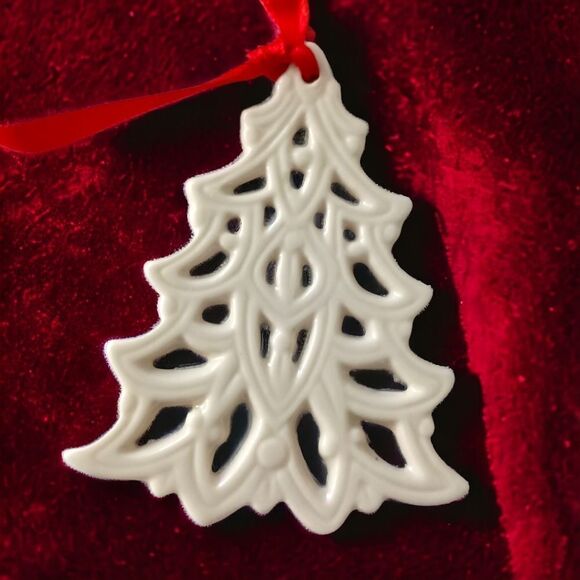 Lenox Pierced Christmas Tree Ornament Porcelain Vintage Charms Ivory Open Work. - Picture 6 of 11